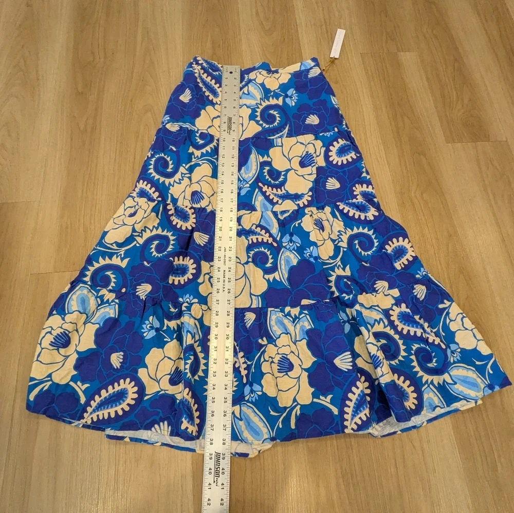 House Of Harlow Linen blend Blue Floral Skirit Set Size M NWT